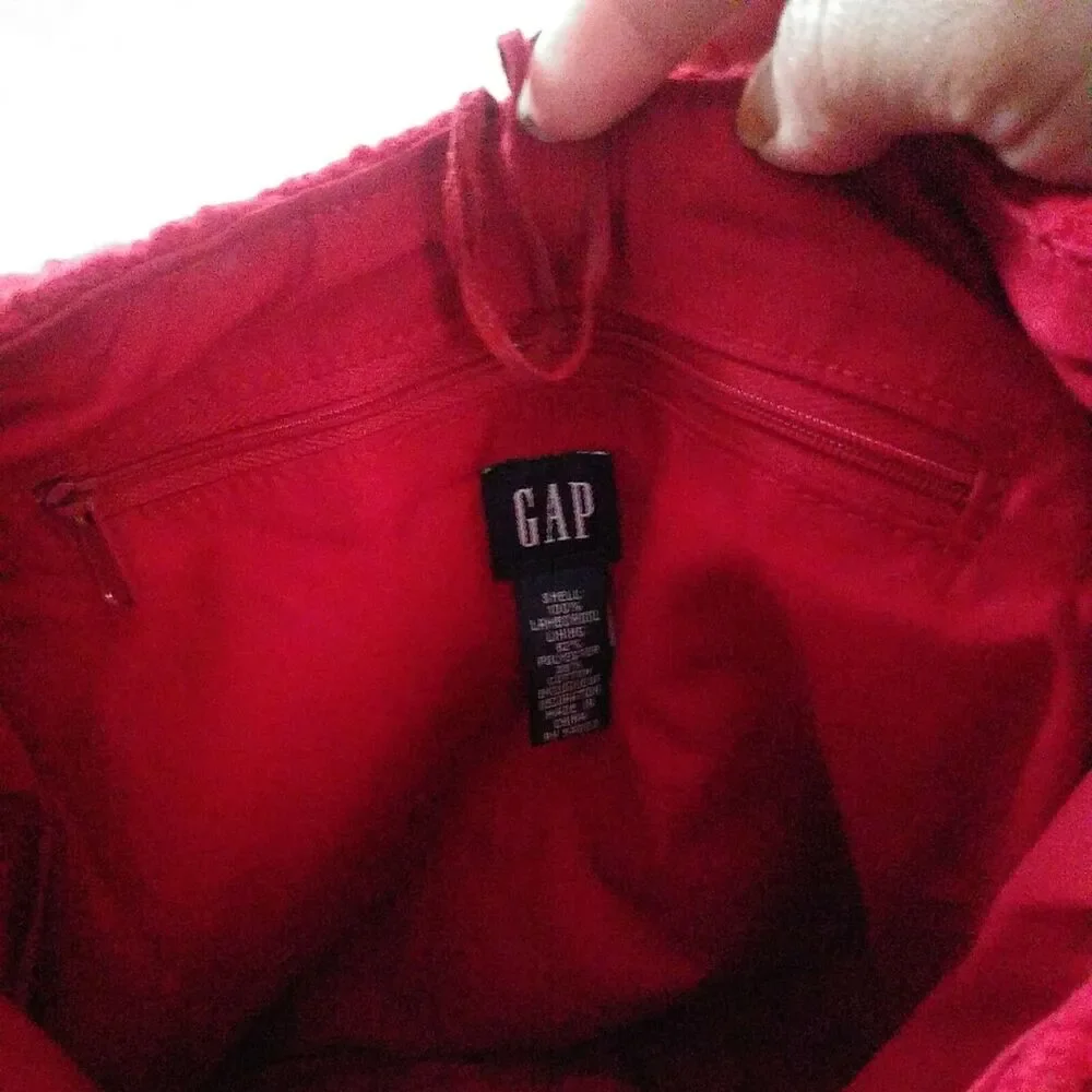 GAP Red Cable Knit Lambswool Hobo Shoulder Bag Suede Strap Toggle Y2K Vintage